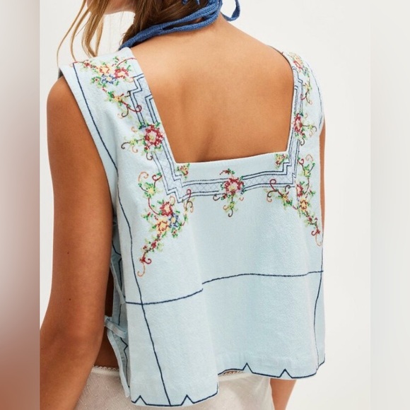 Free People Garden Wall top - Picture 2 of 9